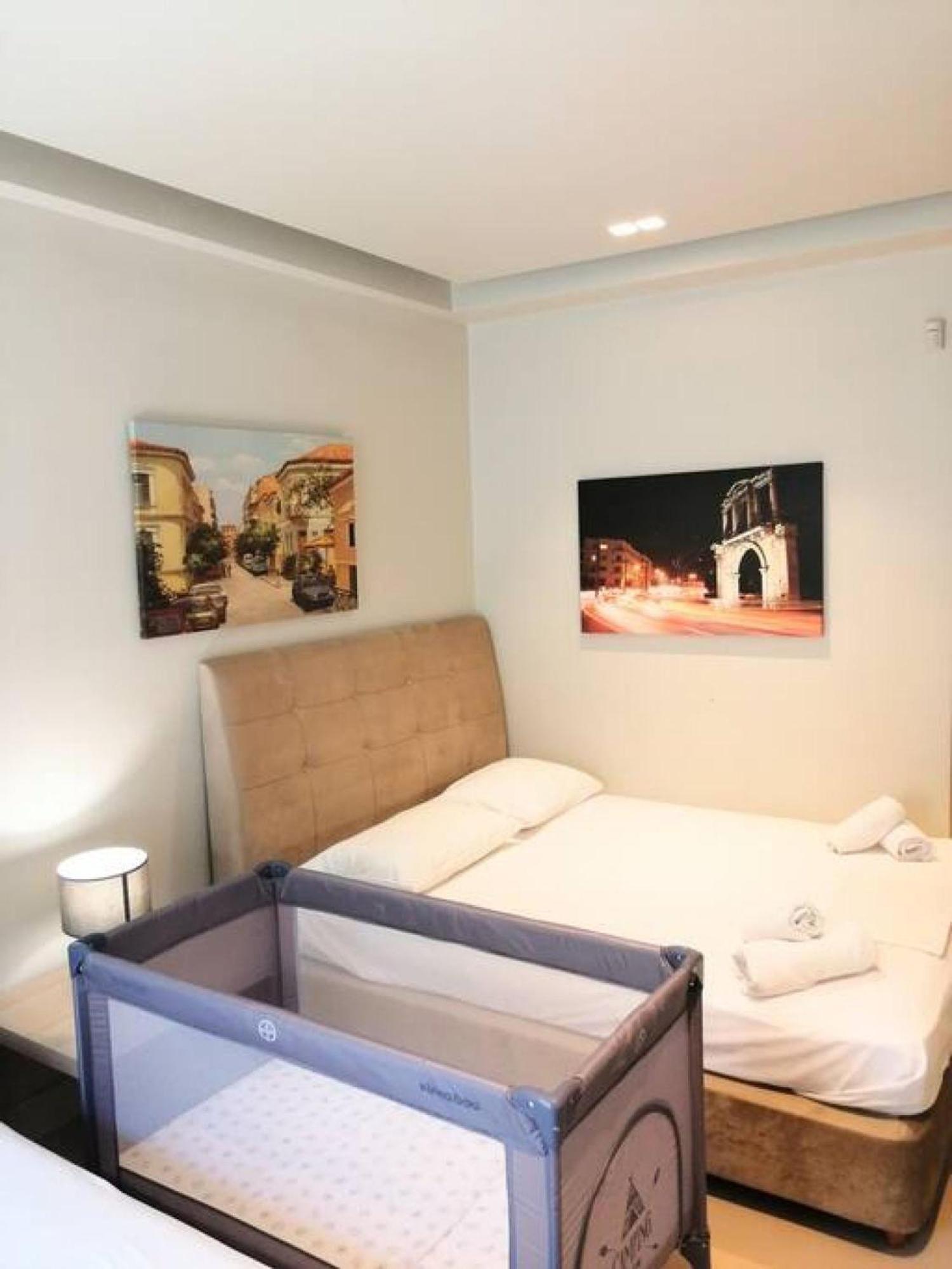 Luxurious Apartment In Acropolis Athen Eksteriør bilde